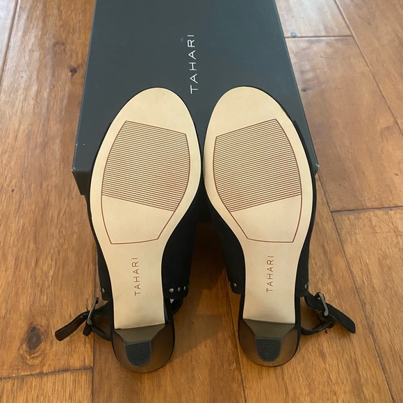 Tahari heels - Picture 3 of 5